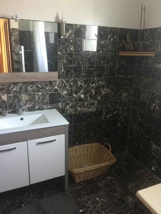Spacieuse Chambre Du Rucher Naturaile Montagnac  Kültér fotó